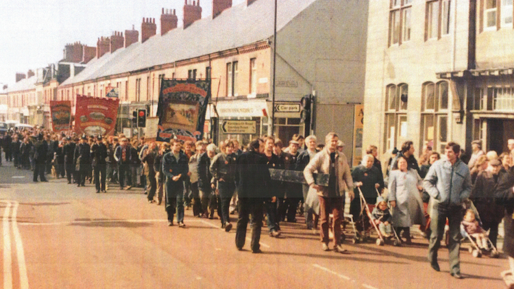 Gaan'in Up The Street